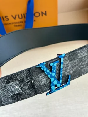 LOUIS VUITTON BELT - B0315