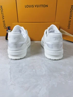 LOUIS VUITTON TRAINER SNEAKERS – LSVT412