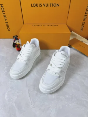 LOUIS VUITTON TRAINER SNEAKERS – LSVT412