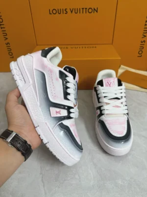 LOUIS VUITTON TRAINER SNEAKERS – LSVT413
