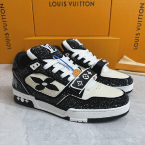 LOUIS VUITTON TRAINER SNEAKERS – LSVT414