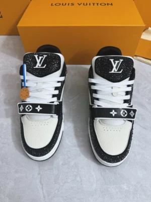 LOUIS VUITTON TRAINER SNEAKERS – LSVT414