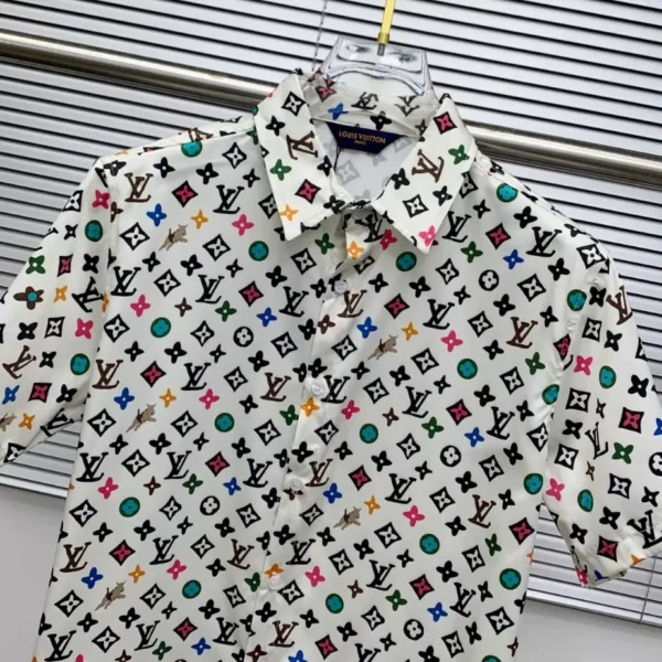 LV Short-Sleeved Shirt - LVS032
