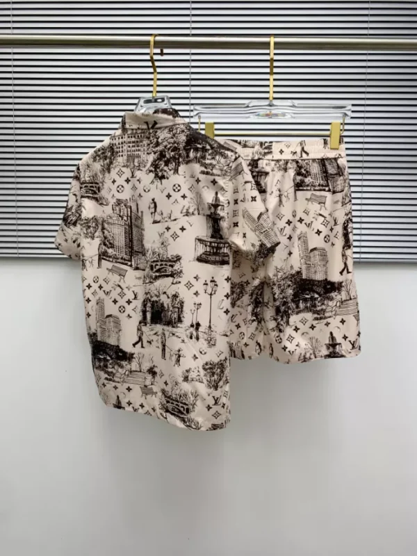 LV Short-Sleeved Shirt - LVS033