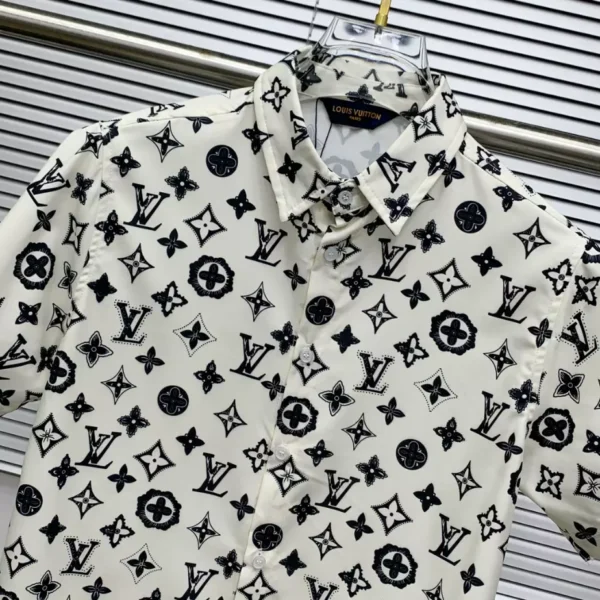 LV Short-Sleeved Shirt - LVS035