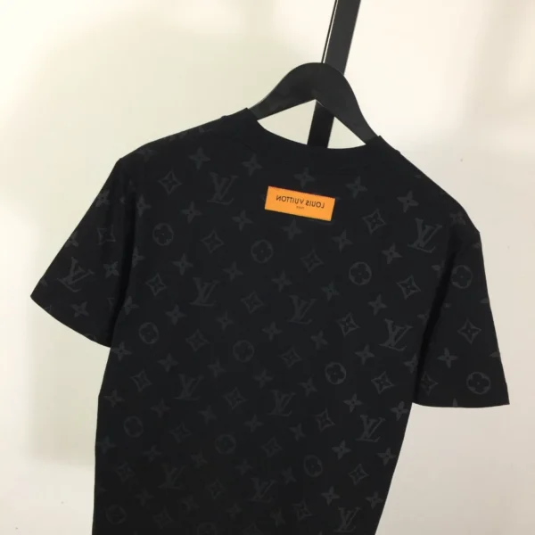 Louis Vuitton T-shirt - LSVT0252