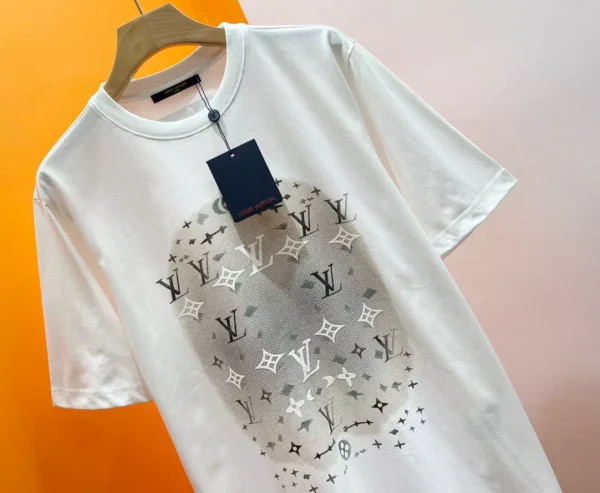 Louis Vuitton T-shirt - LSVT0255