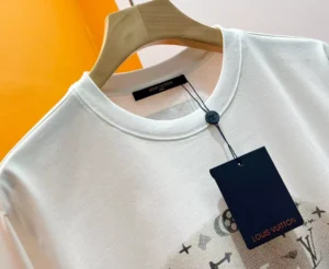 Louis Vuitton T-shirt - LSVT0255