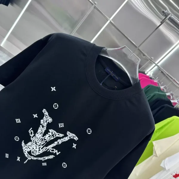 Louis Vuitton T-shirt - LSVT0258