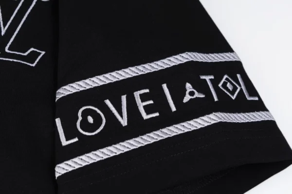 Louis Vuitton T-shirt - LSVT0260