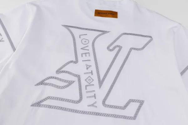 Louis Vuitton T-shirt - LSVT0261