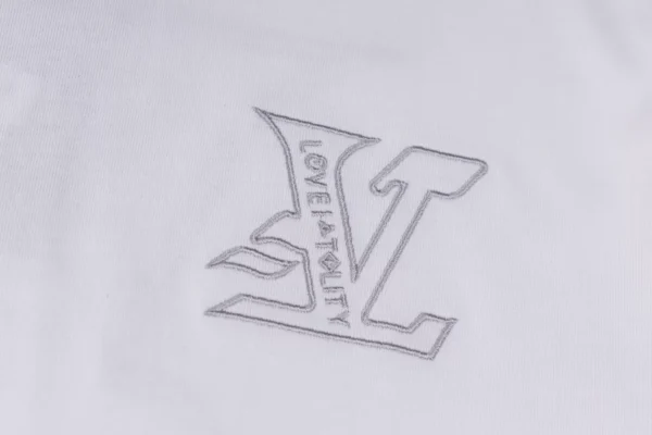 Louis Vuitton T-shirt - LSVT0261