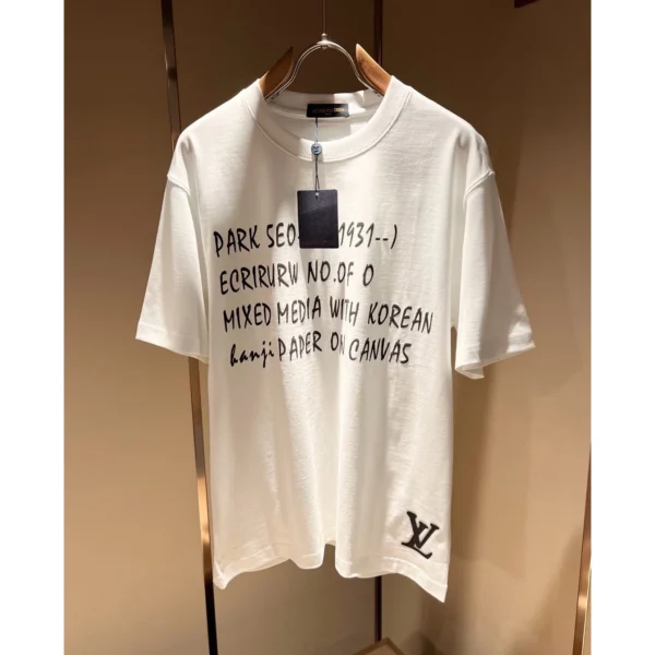 Louis Vuitton T-shirt - LSVT0265