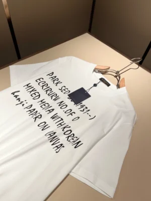 Louis Vuitton T-shirt - LSVT0265