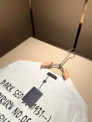 Louis Vuitton T-shirt - LSVT0265