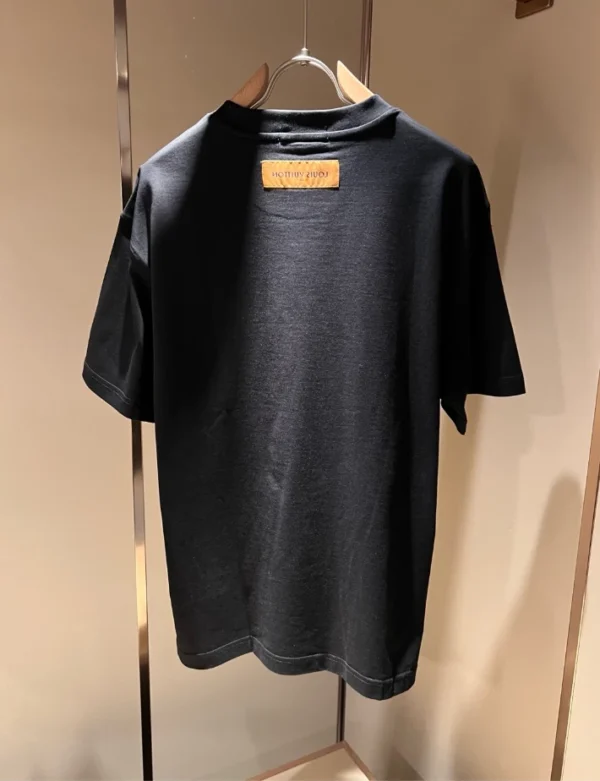 Louis Vuitton T-shirt - LSVT0266