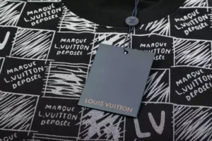 Louis Vuitton T-shirt - LSVT0267