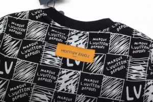 Louis Vuitton T-shirt - LSVT0267