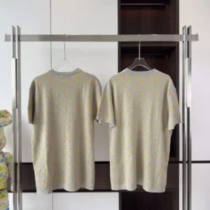 MONOGRAM SHORT-SLEEVED CREWNECK MONOGRAM JACQUARD - LSVT0275