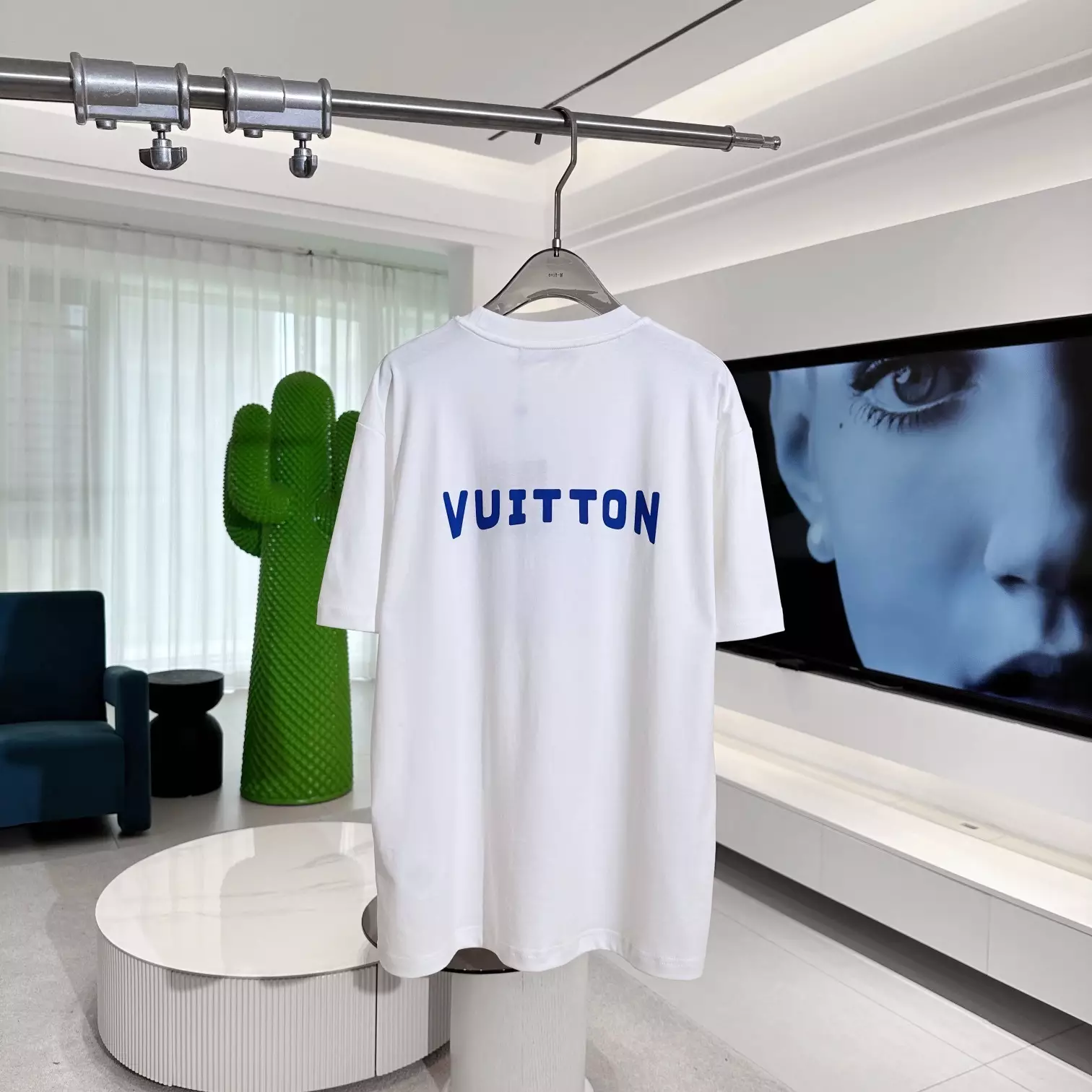 PRINTED SIGNATURE T-SHIRT IN WHITE - LSVT0268