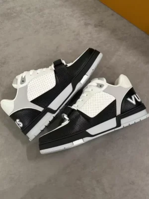 LOUIS VUITTON TRAINER SNEAKERS – LSVT416