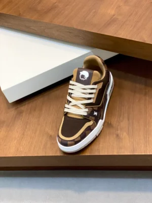 LOUIS VUITTON TRAINER SNEAKERS – LSVT419