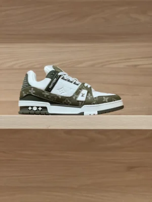 LOUIS VUITTON TRAINER SNEAKERS – LSVT420