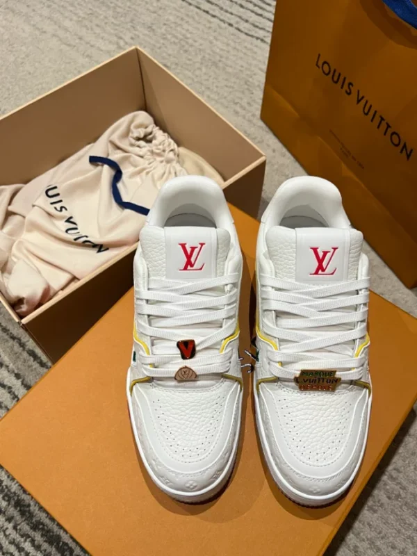 LOUIS VUITTON TRAINER SNEAKERS – LSVT425