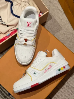 LOUIS VUITTON TRAINER SNEAKERS – LSVT425