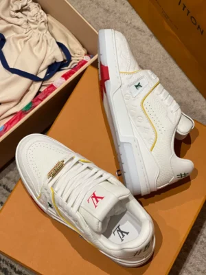 LOUIS VUITTON TRAINER SNEAKERS – LSVT425