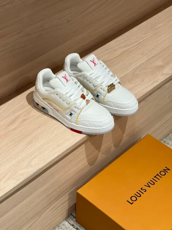 LOUIS VUITTON TRAINER SNEAKERS – LSVT425