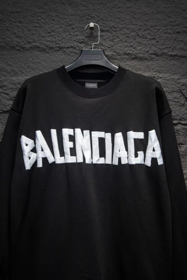 Balenciaga Sweatshirts - SBH056