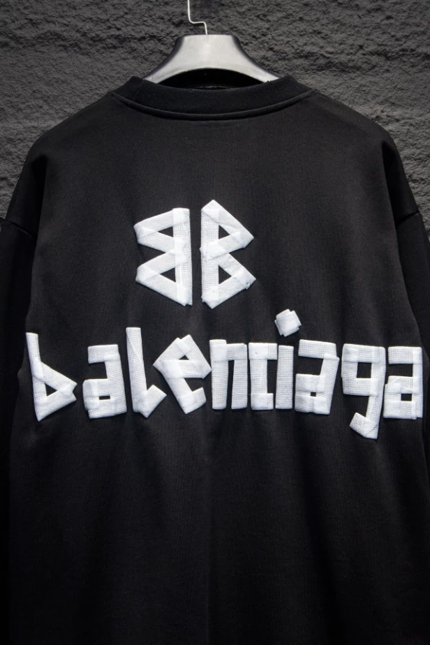 Balenciaga Sweatshirts - SBH056