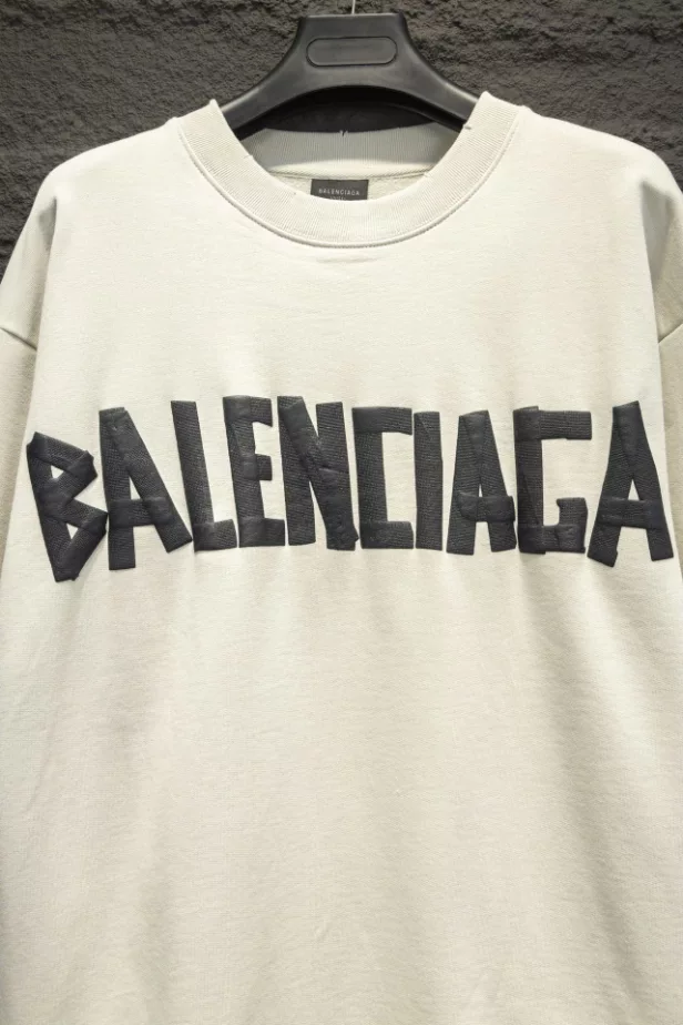 Balenciaga Sweatshirts - SBH057