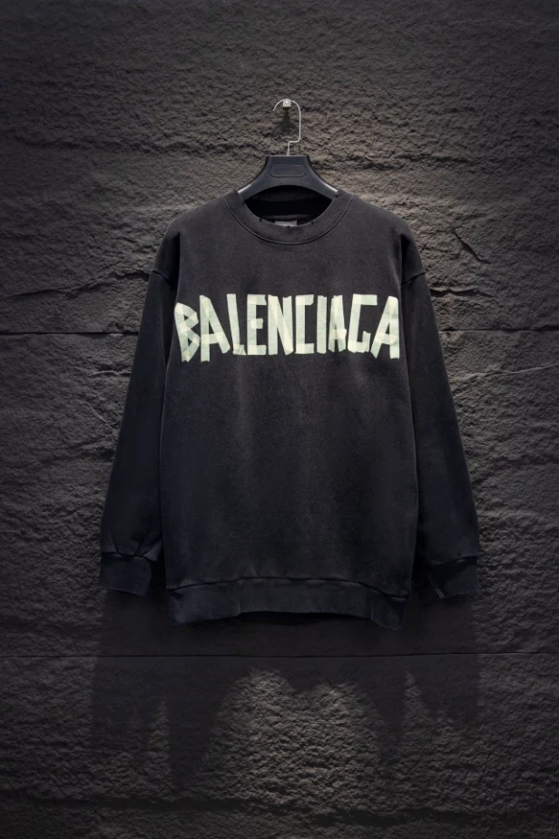 Balenciaga Sweatshirts - SBH058