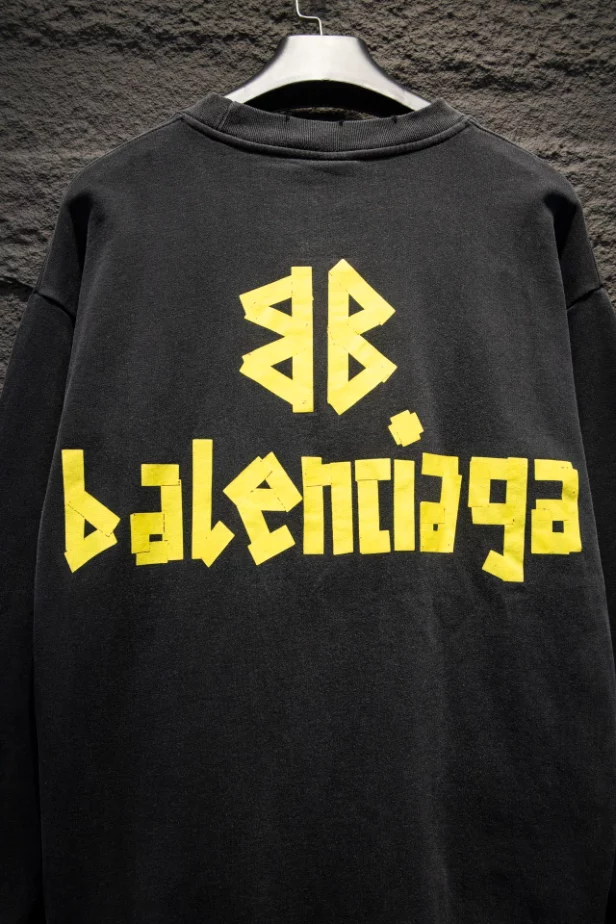 Balenciaga Sweatshirts - SBH058