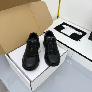 CHANEL SNEAKERS – CNS003