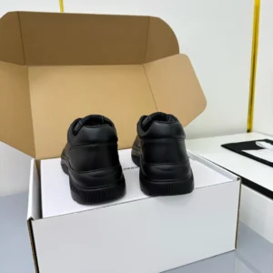 CHANEL SNEAKERS – CNS003