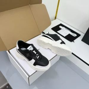 CHANEL SNEAKERS – CNS007