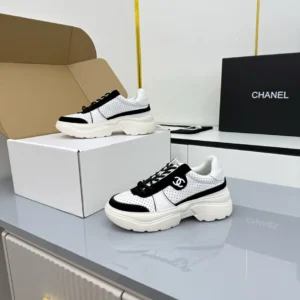 CHANEL SNEAKERS – CNS008