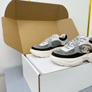 CHANEL SNEAKERS – CNS009