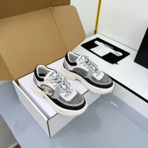 CHANEL SNEAKERS – CNS009