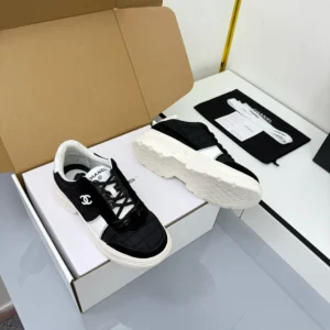 CHANEL SNEAKERS – CNS010