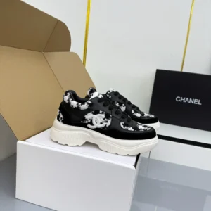 CHANEL SNEAKERS – CNS013