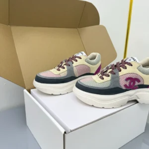 CHANEL SNEAKERS – CNS014