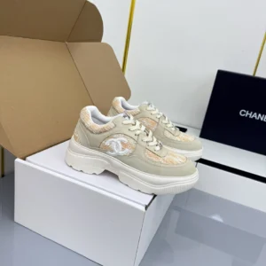 CHANEL SNEAKERS – CNS015