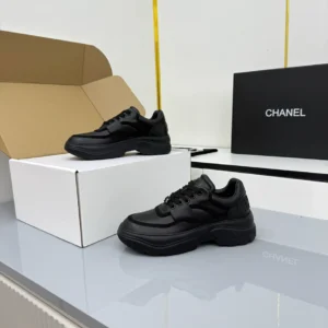 CHANEL SNEAKERS – CNS018