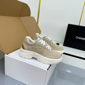 CHANEL SNEAKERS – CNS019