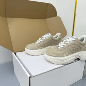 CHANEL SNEAKERS – CNS019