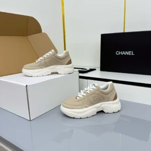 CHANEL SNEAKERS – CNS019